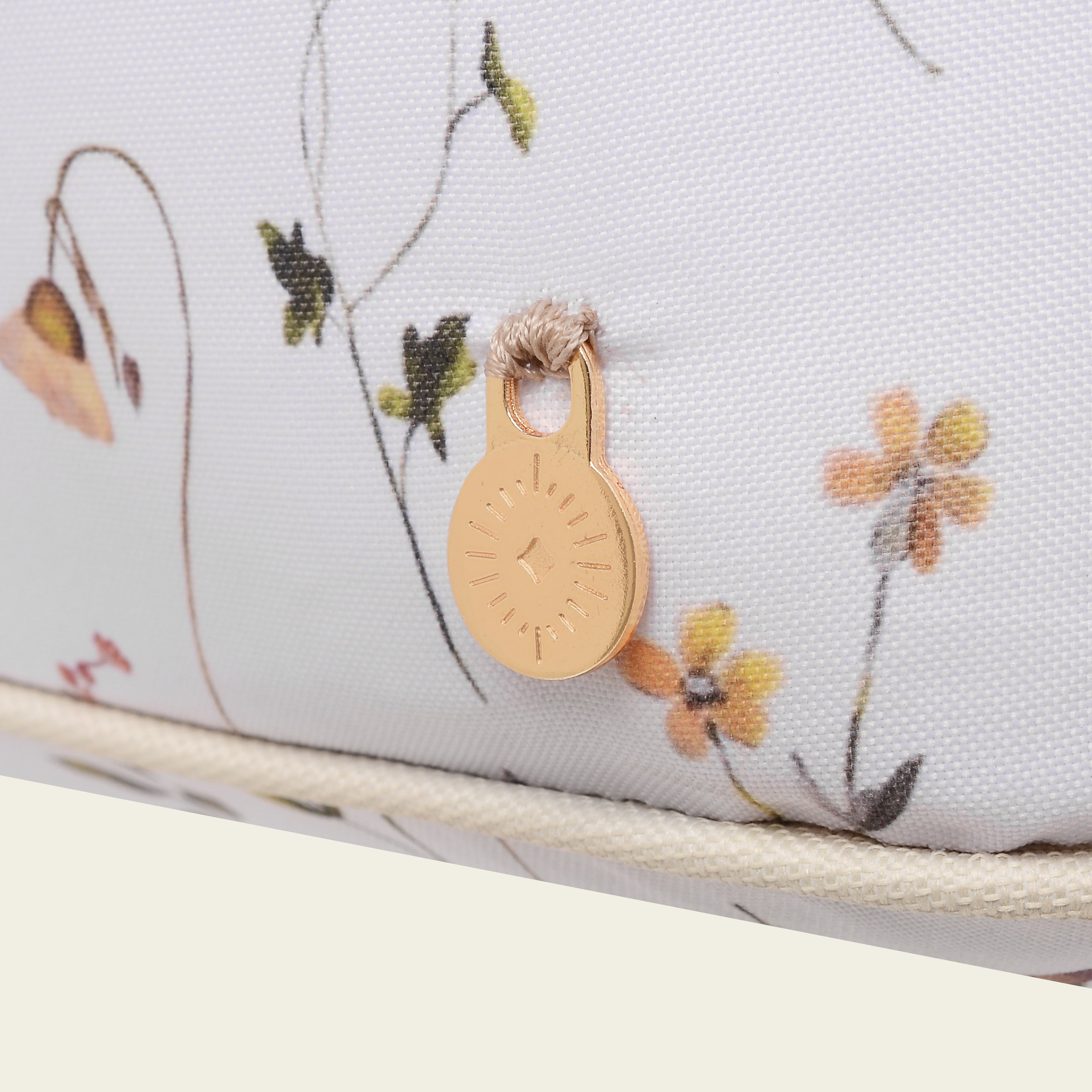 Floral Neve