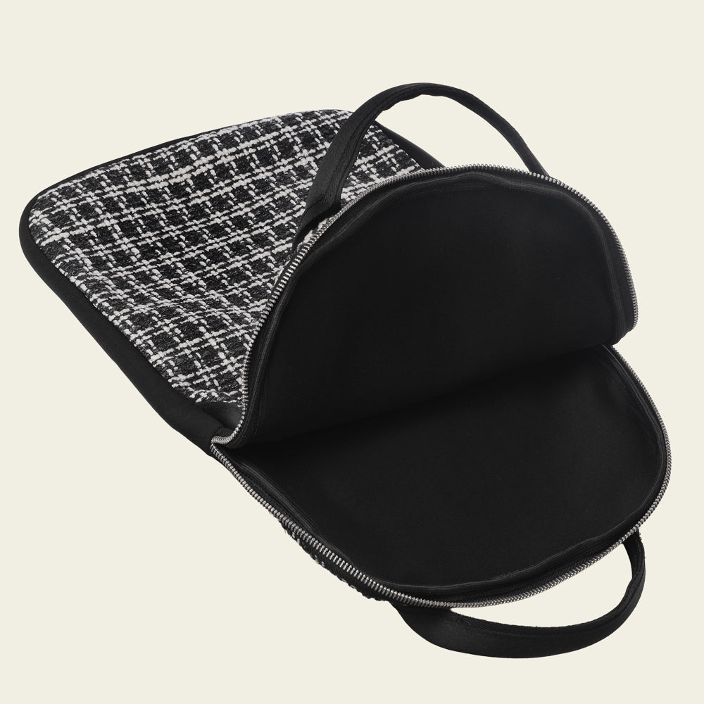 Case Notebook Tressê Prateada Sem Bolso