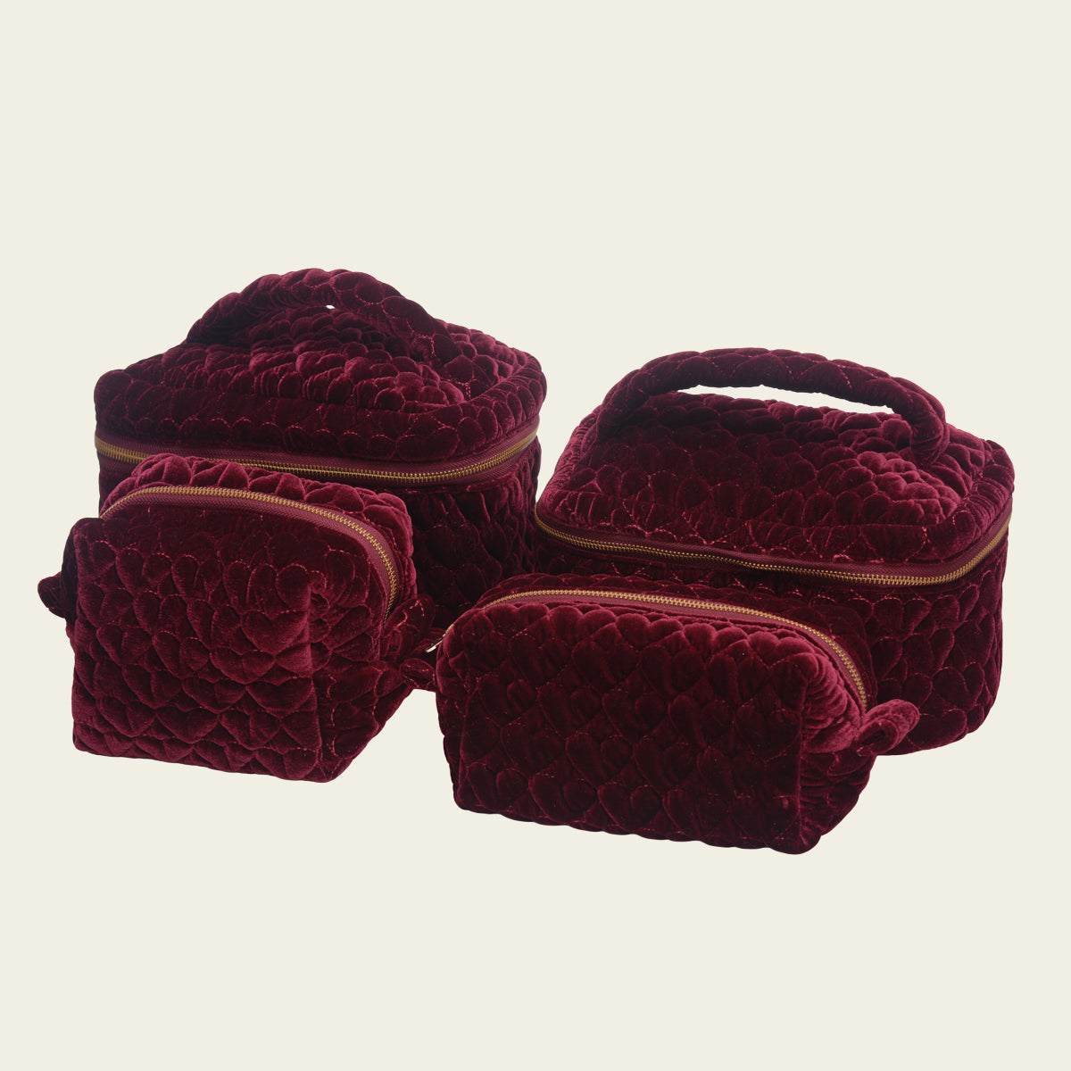 Kit Bolsa com Necessaires de Veludo Coração Matelado Vinho