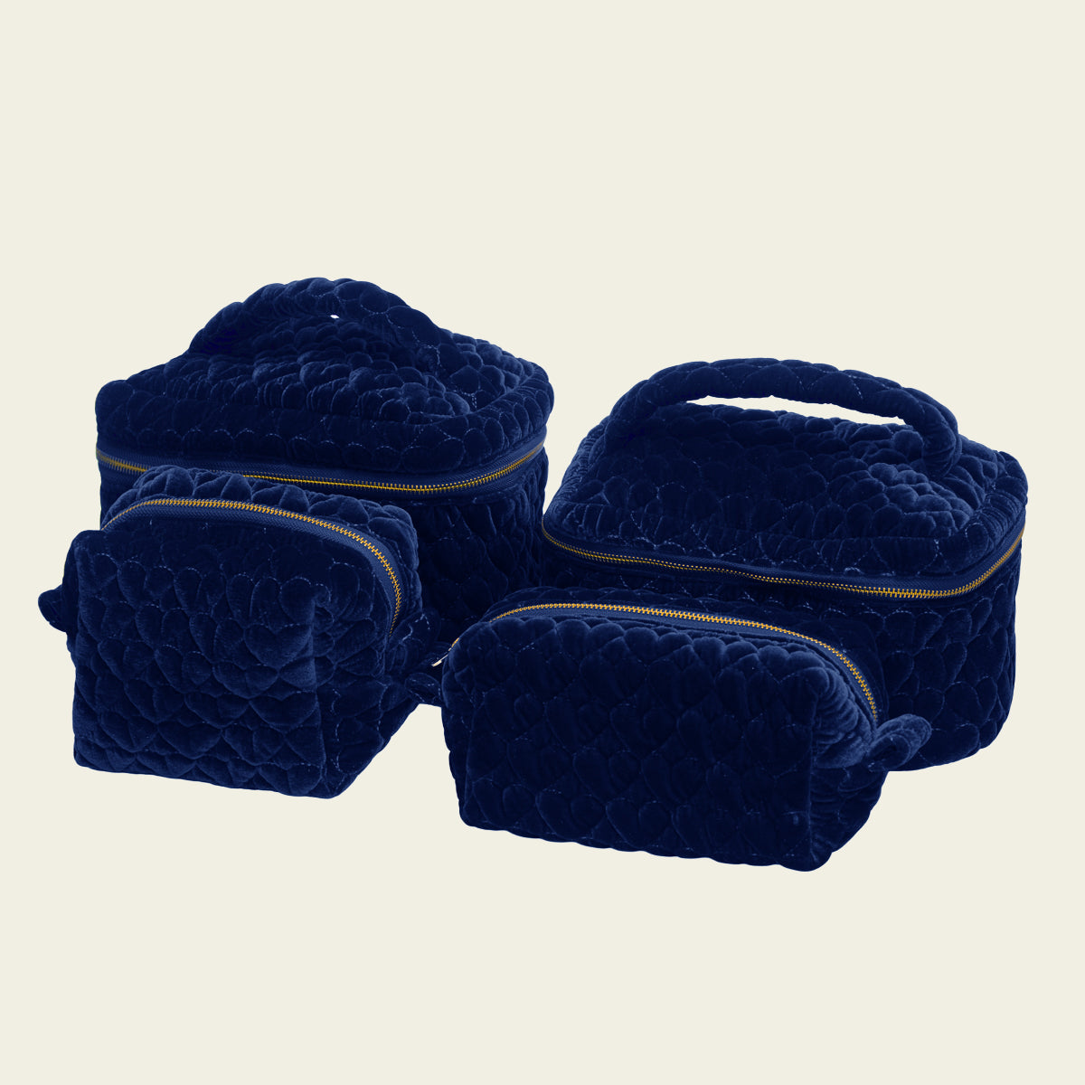 Kit Bolsa com Necessaires de Coração Matelado Azul Marinho